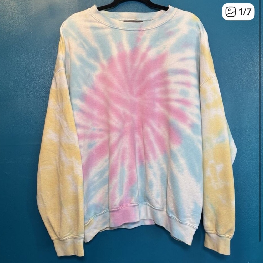 CARMAR Oversized Tie Dye Sweatshirt